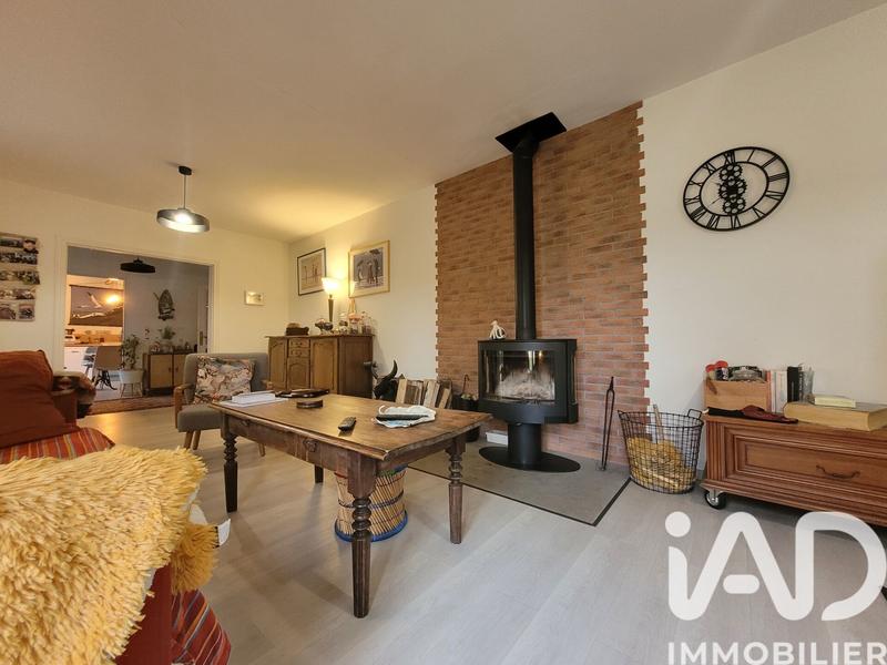 Maison - 232 m² - 8 pièces