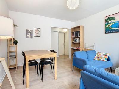 Appartement - 76 m² - 3 pièces