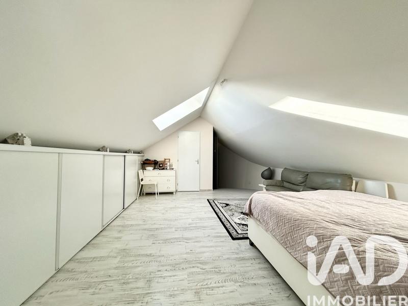 Maison - 190 m² - 3 pièces