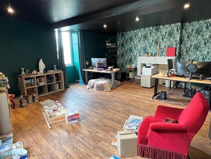 Maison de village - 214 m² - 7 pièces