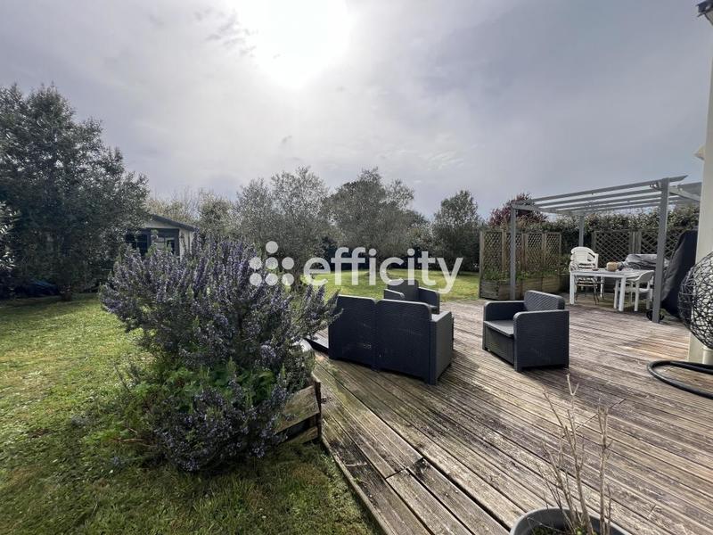 Maison - 140 m² - 7 pièces