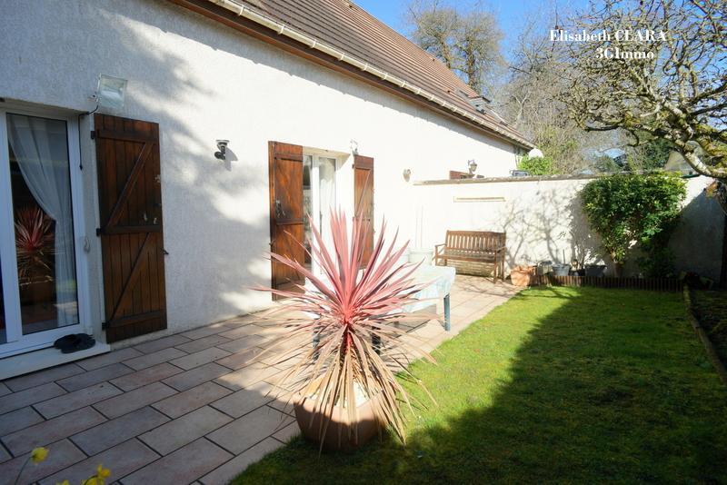 Maison - 102 m² - 5 pièces