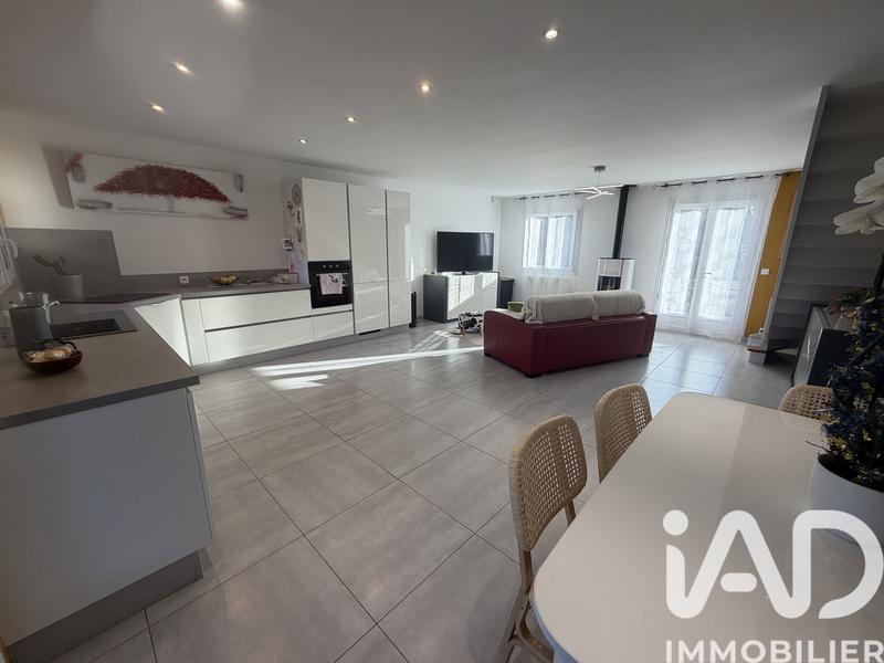 Maison - 148 m² - 6 pièces