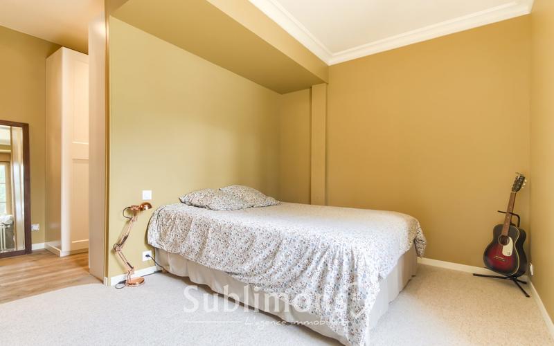 Maison - 199 m² - 7 pièces