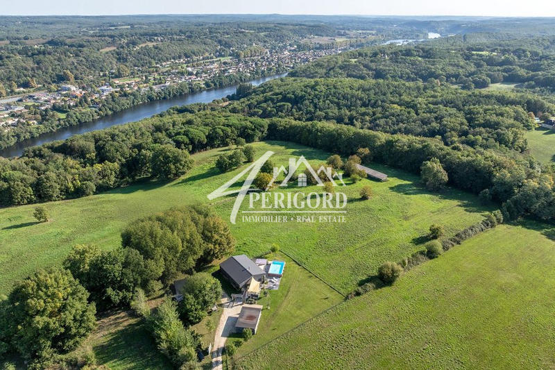 Maison contemporaine - 160 m² - 6 pièces