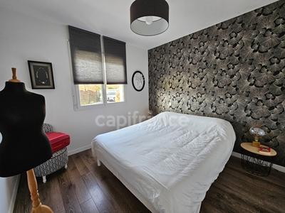 Maison - 121 m² - 5 pièces