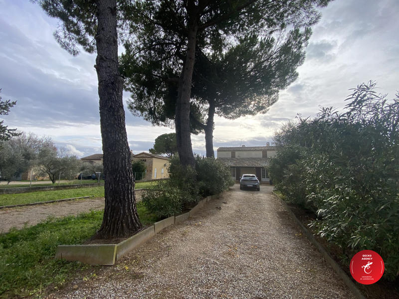 Maison - 142 m² - 8 pièces