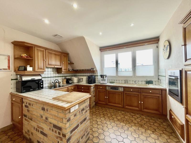 Appartement ancien - 136 m² - 5 pièces