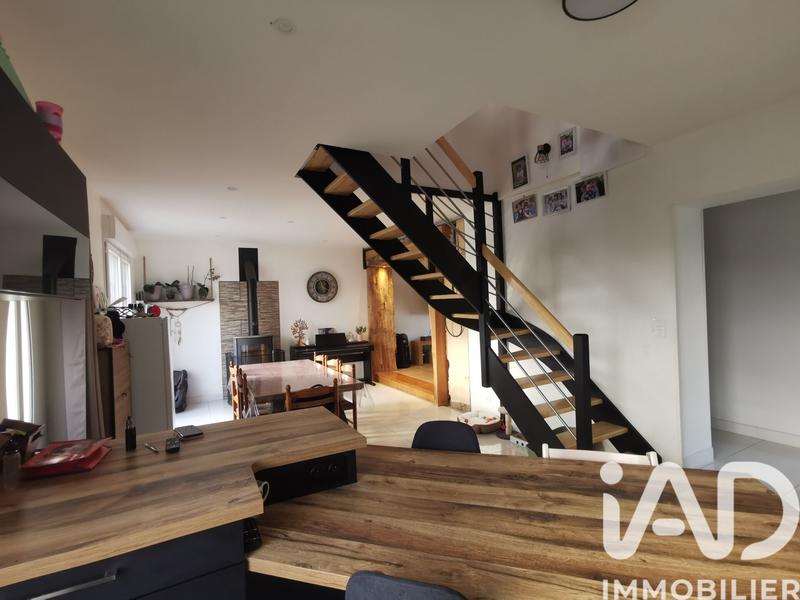 Maison - 106 m² - 5 pièces