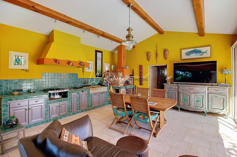 Villa - 178 m² - 4 pièces