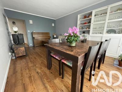 Appartement - 84 m² - 4 pièces