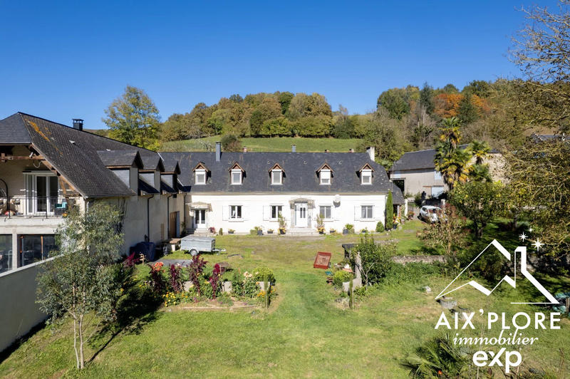 Maison - 185 m² - 5 pièces