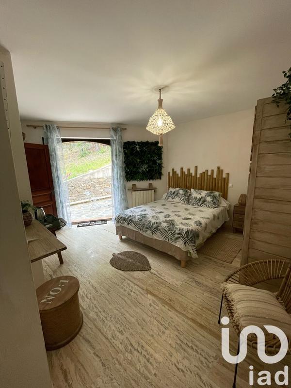 Maison de maîtres - 280 m² - 7 pièces