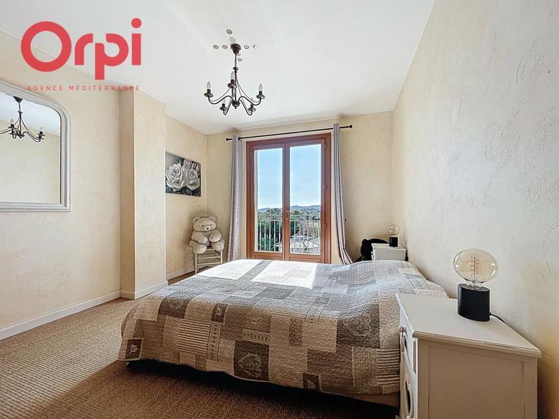 Villa - 186 m² - 5 pièces