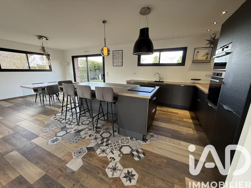 Maison - 130 m² - 4 pièces