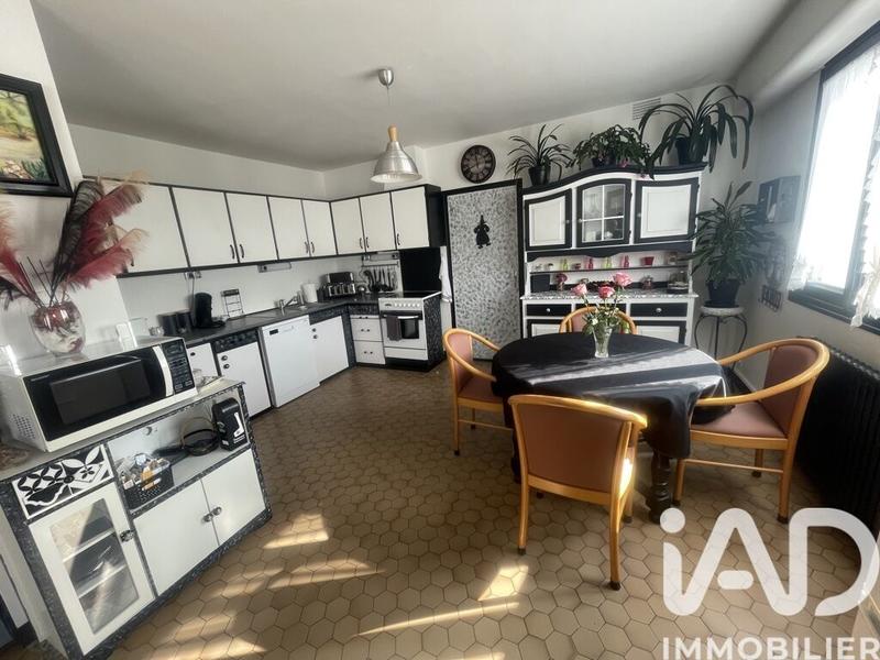 Maison - 123 m² - 7 pièces