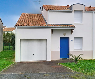 Maison - 83 m² - 4 pièces