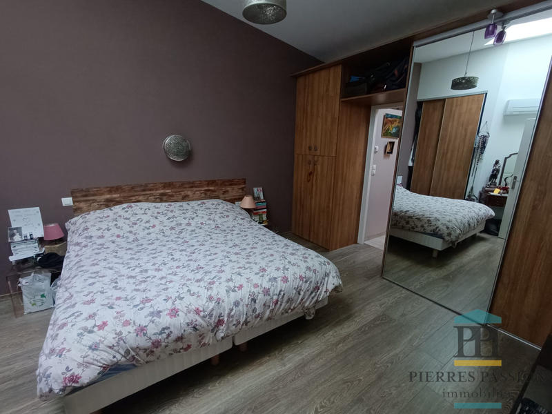 Maison ancienne - 240 m² - 7 pièces