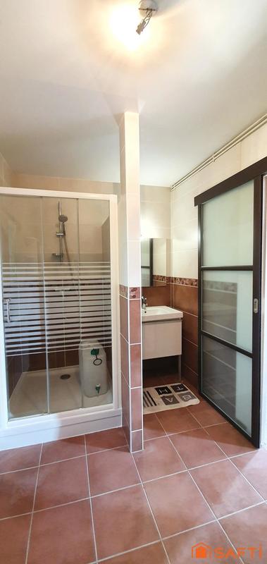 Maison - 175 m² - 12 pièces