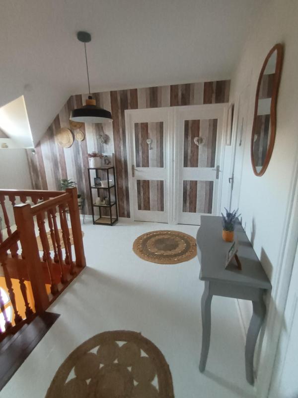 Maison traditionnelle - 151 m² - 6 pièces