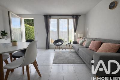 Maison - 57 m² - 3 pièces