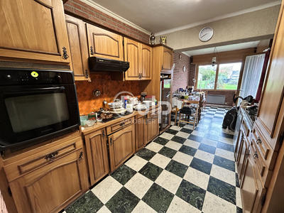 Maison - 75 m² - 5 pièces