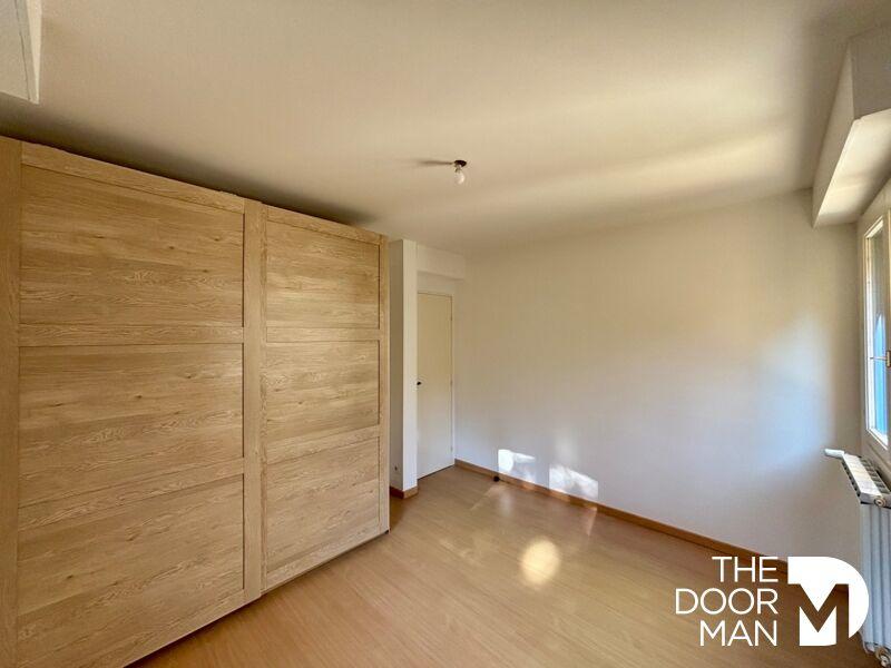 Appartement - 84 m² - 3 pièces