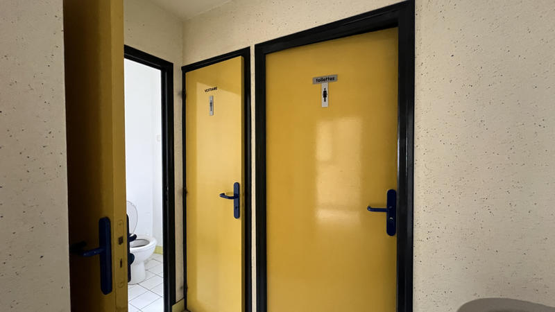 Local commercial - 115 m²