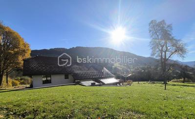 Maison - 158 m² - 5 pièces