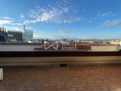 Appartement - 130 m² - 5 pièces