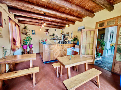 Propriété - 499 m² - 12 pièces