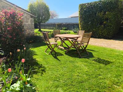 Maison - 250 m² - 9 pièces