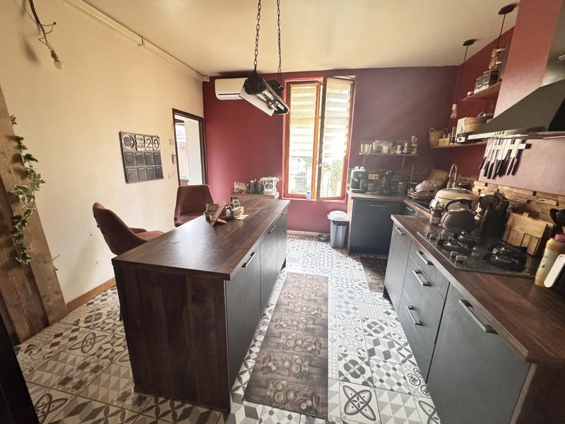 Maison - 176 m² - 6 pièces
