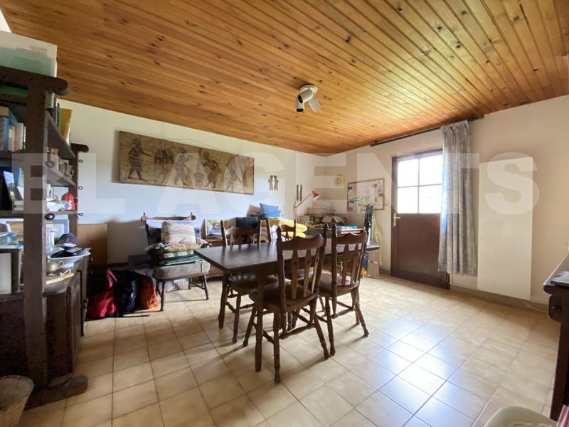Maison en pierre - 225 m² - 6 pièces