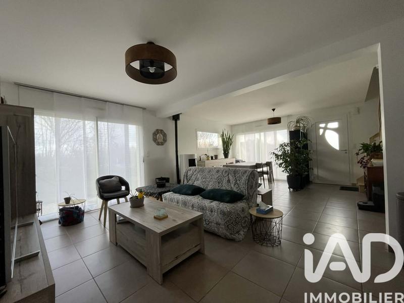 Maison - 95 m² - 6 pièces