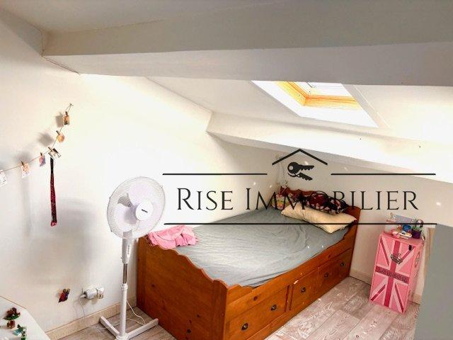 Appartement - 94 m² - 4 pièces
