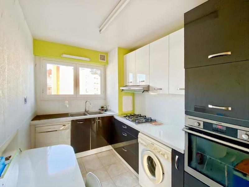 Appartement - 107 m² - 5 pièces