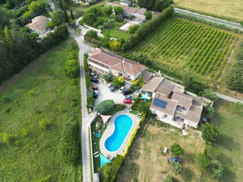 Villa - 600 m² - 22 pièces