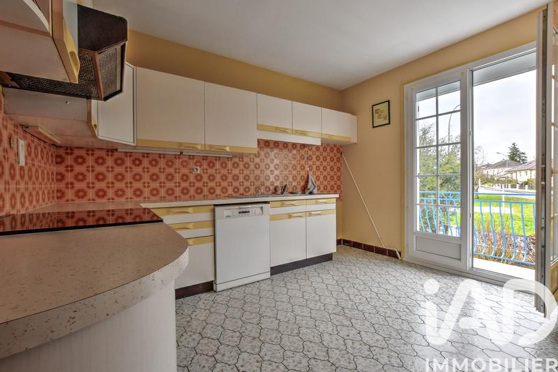 Maison - 152 m² - 7 pièces