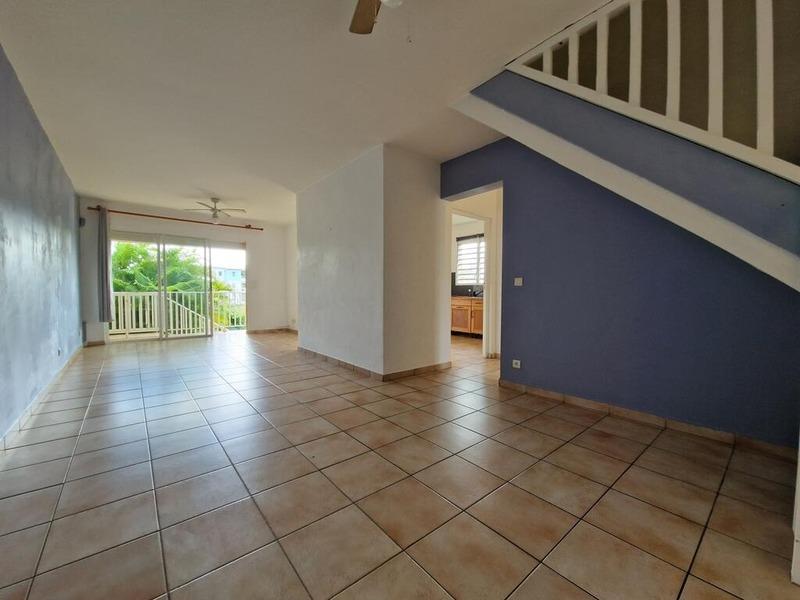 Maison - 104 m² - 6 pièces