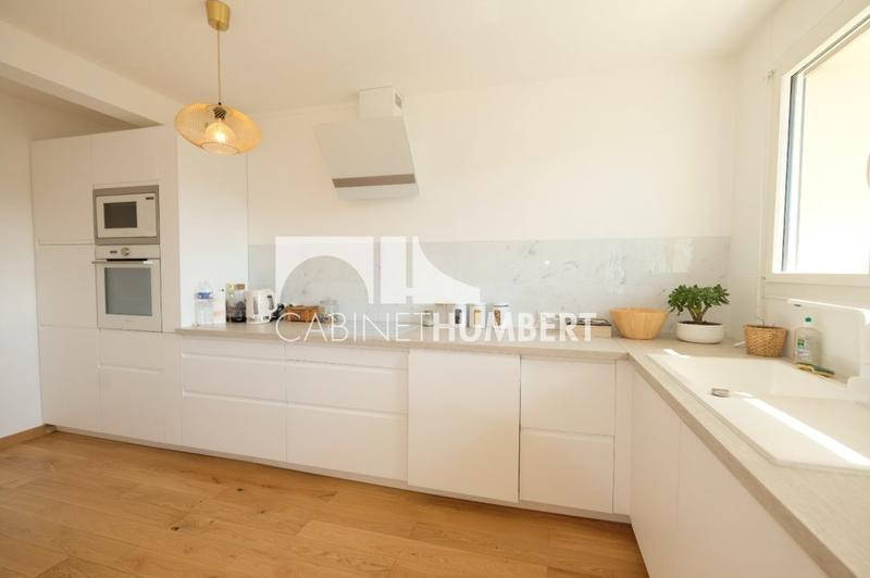 Appartement - 89 m² - 4 pièces