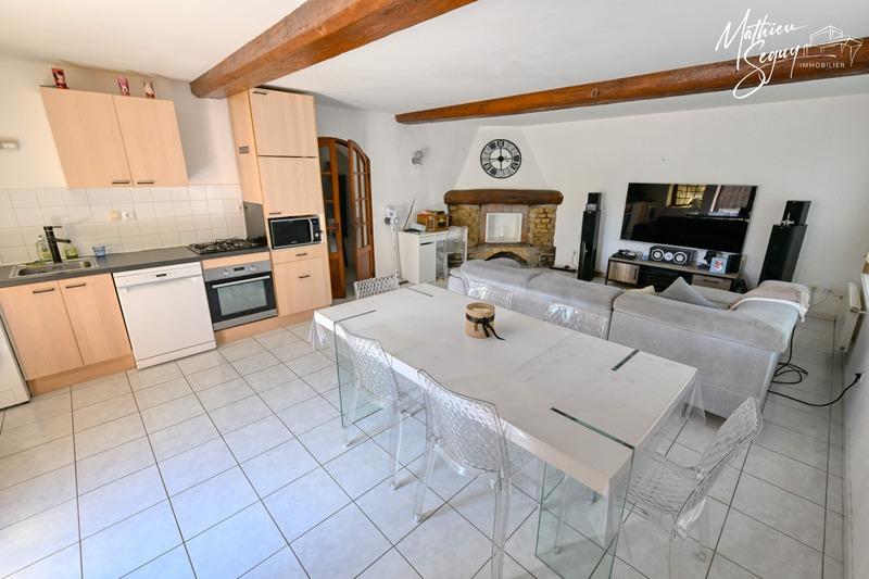 Appartement - 76 m² - 4 pièces