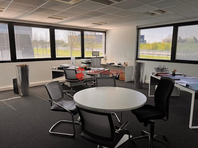 Bureau - 400 m²