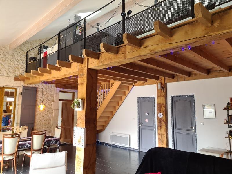 Maison - 160 m² - 6 pièces