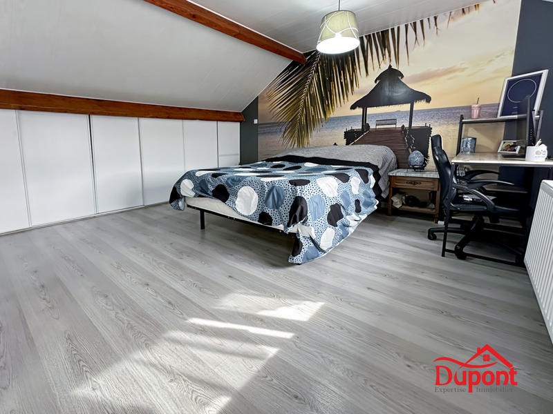 Maison - 105 m² - 6 pièces