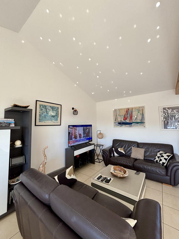 Villa - 80 m² - 4 pièces