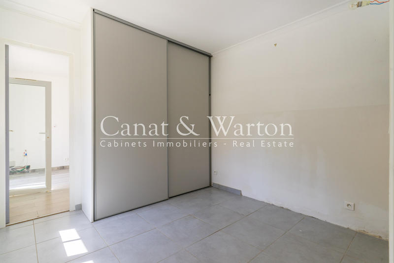 Villa - 90 m² - 5 pièces