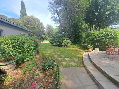 Maison ancienne - 276 m² - 6 pièces