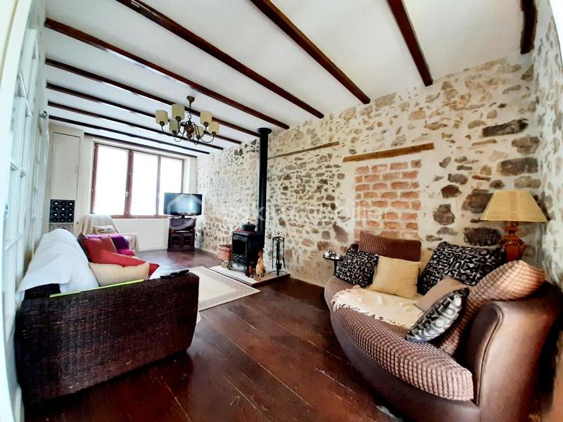 Maison en pierre - 143 m² - 6 pièces