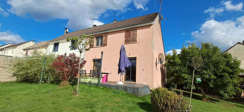 Maison - 110 m² - 6 pièces